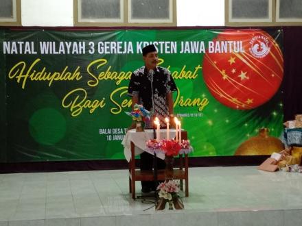 Perayaan Natal Wilayah 3 Gereja Kristen Jawa di Balai Desa Trirenggo